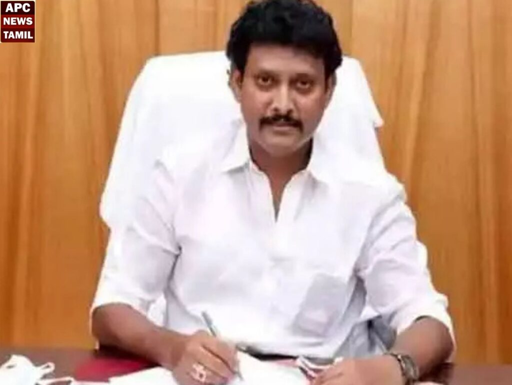 10 மற்றும் 12-ம் வகுப்புகளுக்கான பொதுத்தேர்வு அட்டவணை வெளியீடு….