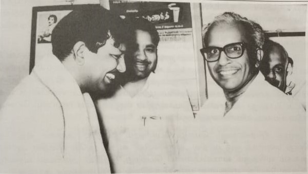 காலத்தின் நிறம் கருப்பு சிவப்பு - தேசிய அரசியலில் தொடரும் உரிமைக் குரல்!