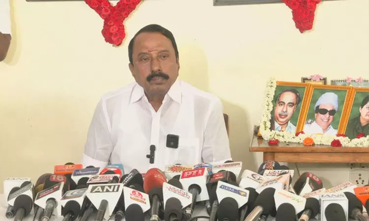 அதிமுகவில் இருந்து நீக்கியது தொடர்பாக வழக்கு தொடர்வேன் – செங்கோட்டையன்..