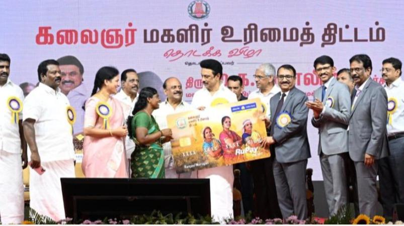 காலத்தின் நிறம் கருப்பு சிவப்பு – சமூக மாற்றம் நோக்கிய 75 ஆண்டுக்காலப் பயணம்!