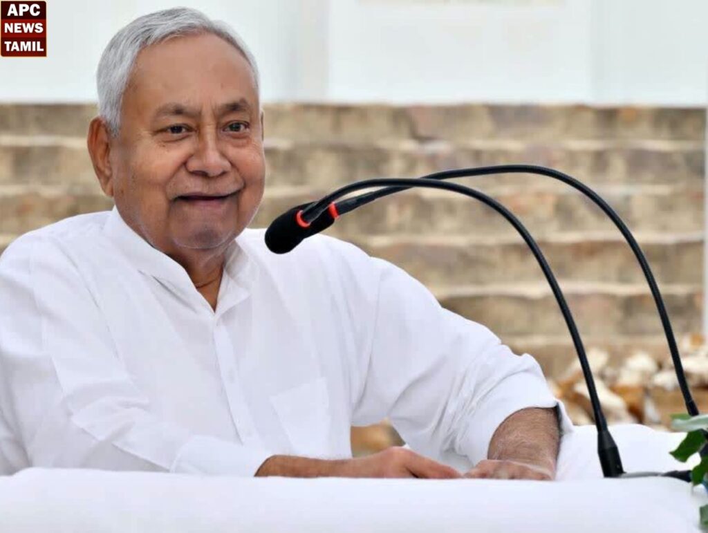 ஆண்கள் வங்கி கணக்கில் வரவு வைக்கப்பட்ட ரூ.10,000… பீகார் அரசு திரும்ப கேட்டு நோட்டீஸ்