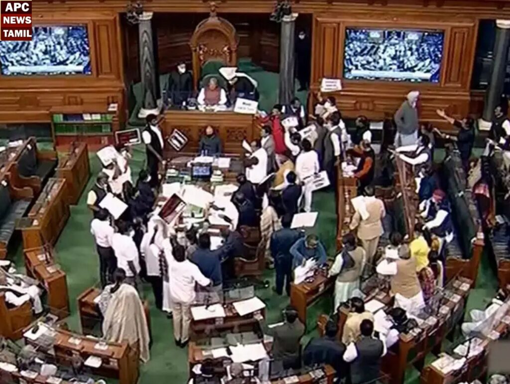 கடும் அமளி காரணமாக மக்களவை நண்பகல் 12 மணி வரை ஒத்திவைப்பு…