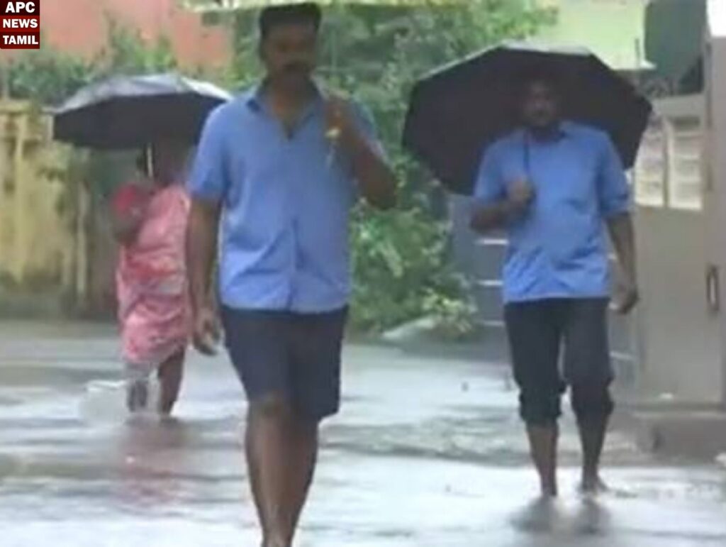 ஆவடியில் முழங்கால் அளவுக்கு தேங்கிய மழைநீர்…சிரமத்தில் மக்கள்!