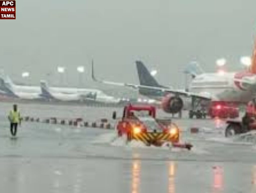 கனமழை எச்சரிக்கை காரணமாக 23 விமானங்கள் ரத்து – பயணிகள் அவதி