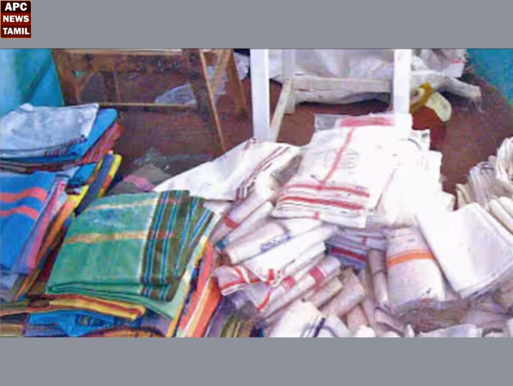 பொங்கல் பண்டிகையை முன்னிட்டு, ரேஷன் கடைகளில் இலவச வேட்டி, சேலை தயாா்…