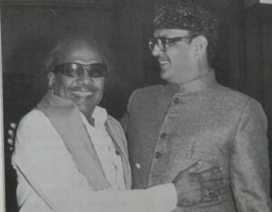 காலத்தின் நிறம் கருப்பு சிவப்பு - தி.மு.க எவ்வாறு மக்களை அரசியல்மயப்படுத்தியது?