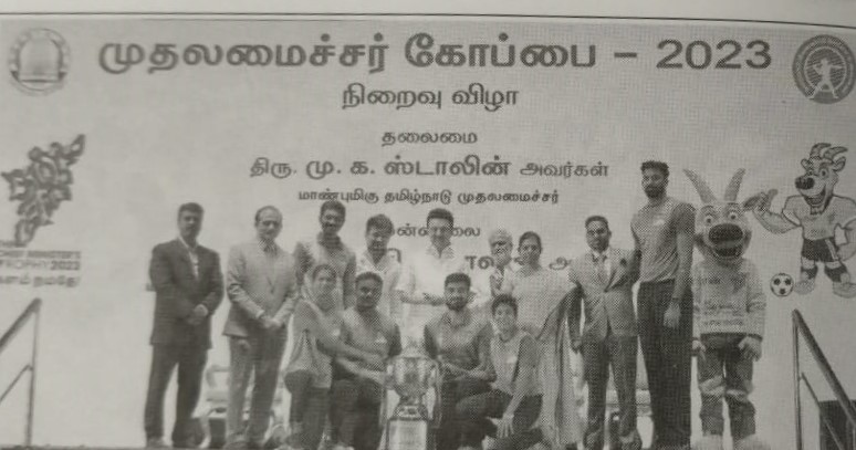 காலத்தின் நிறம் கருப்பு சிவப்பு - மாணவர்கள் கழகத்தின் பக்கம்! கழகம் மாணவரக்ள் பக்கம்!