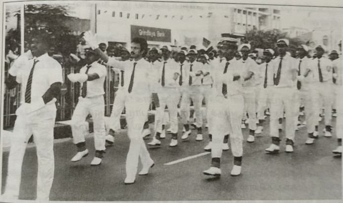 காலத்தின் நிறம் கருப்பு சிவப்பு - செயல்வீரா்களும் தளகர்த்தர்களும் நிறைந்த பாசறை!