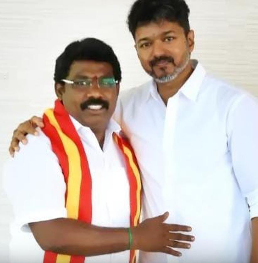 பெண் நிர்வாகியுடன் திருமணத்தை மீறிய உறவு… தவெக நாமக்கல் கிழக்கு மாவட்ட செயலாளர் பதவி பறிப்பு!