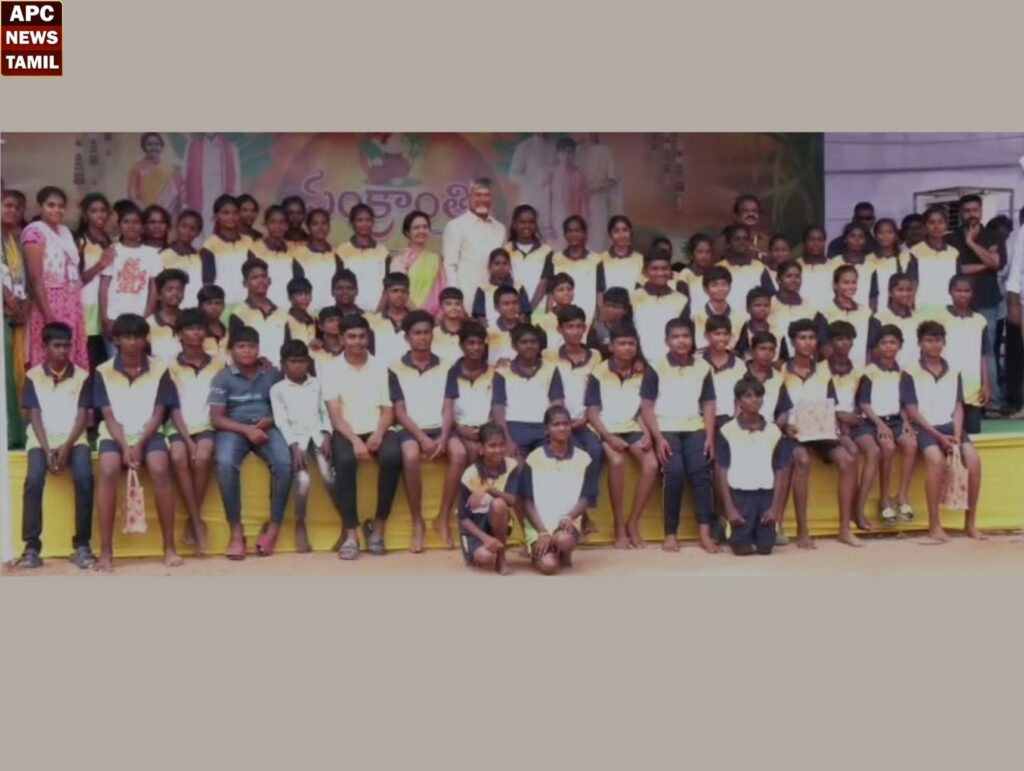 சொந்த ஊரில் பொங்கல் கொண்டாடிய ஆந்திர முதல்வா்….