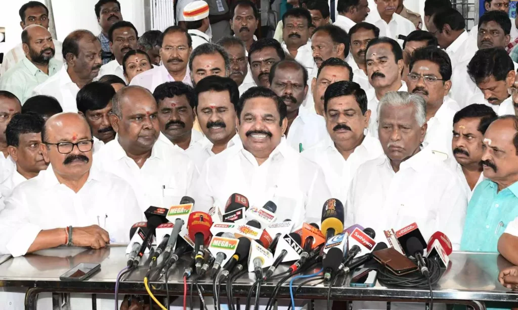 “மக்களை காப்போம் – தமிழகத்தை மீட்போம்”இபிஎஸ் தலைமையில் எழுச்சி பயணம்