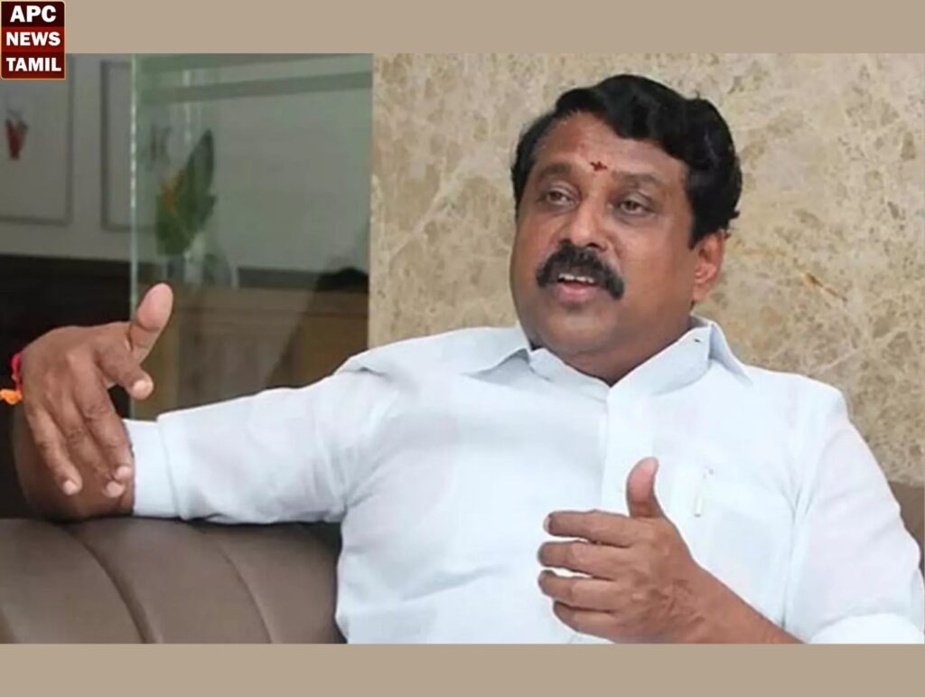 தமிழ்நாட்டு இணையதளத்தில் மோசடி நடப்பது குறித்து தமிழ்நாட்டுப் பெண்கள் கவலைப்பட மாட்டார்கள்.