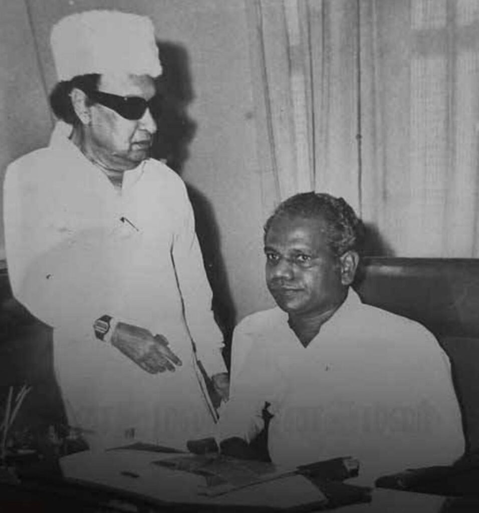 முன்னாள் அமைச்சர் வெள்ளூர் வீராசாமி காலமானார்…