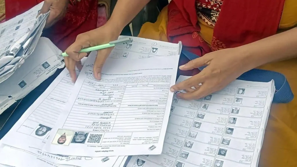 வாக்காளர் பட்டியலில் பெயர் சேர்க்க விண்ணப்பிக்கலாம் என அறிவிப்பு