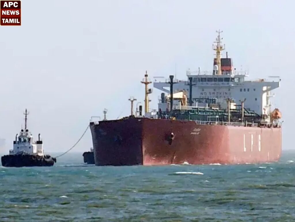 ஈரான் அனுமதி: ஹார்முஸ் நீரிணையை கடந்து இந்தியா வரும் மேலும் 2 எல்பிஜி கப்பல்கள்!