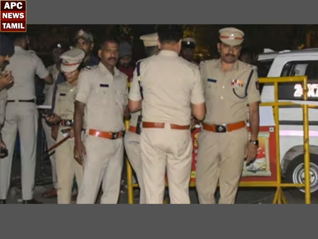 தேர்தலை முன்னிட்டு பறக்கும் படையினர் தீவிர வாகன சோதனை….