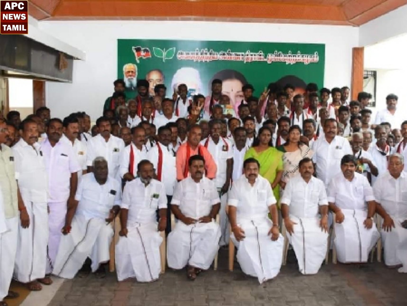 எடப்பாடி பழனிச்சாமி முன்னிலையில் அதிமுகவில் இணைந்த 50க்கும் மேற்பட்ட திமுக நிர்வாகிகள்…