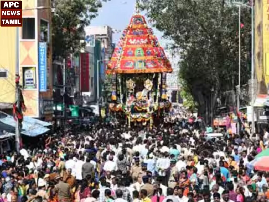 திருவொற்றியூர் வரதராஜ பெருமாள் கோயில் திருத்தேர் உற்சவம் கோலாகலம்: வடம் பிடித்து தரிசித்த ஆயிரக்கணக்கான பக்தர்கள்!