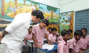 அரசுப் பள்ளிகளில் மாணவர் சேர்க்கை…பள்ளிக்கல்வித்துறை அமைச்சர் தொடங்கி வைத்தாா்!