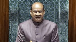 சபாநாயகருக்கு எதிரான தீர்மானம் – காரசார விவாதம் தொடக்கம்