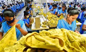 ​ஜவுளி ஏற்றுமதியில் இந்தியாவிலேயே தமிழ்நாடு முதலிடம்: குஜராத், மகாராஷ்டிராவை பின்னுக்கு தள்ளி இமாலய சாதனை!