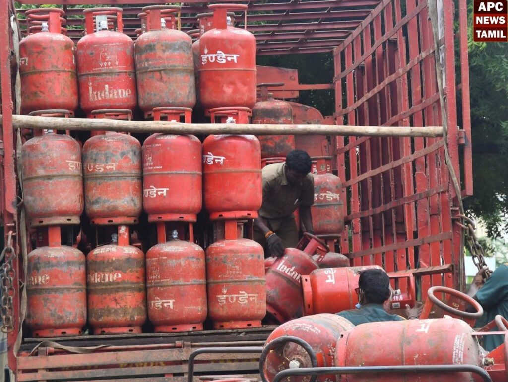 அணிசேரா இந்தியா இப்போது அமெரிக்காவின் கைப்பாவை