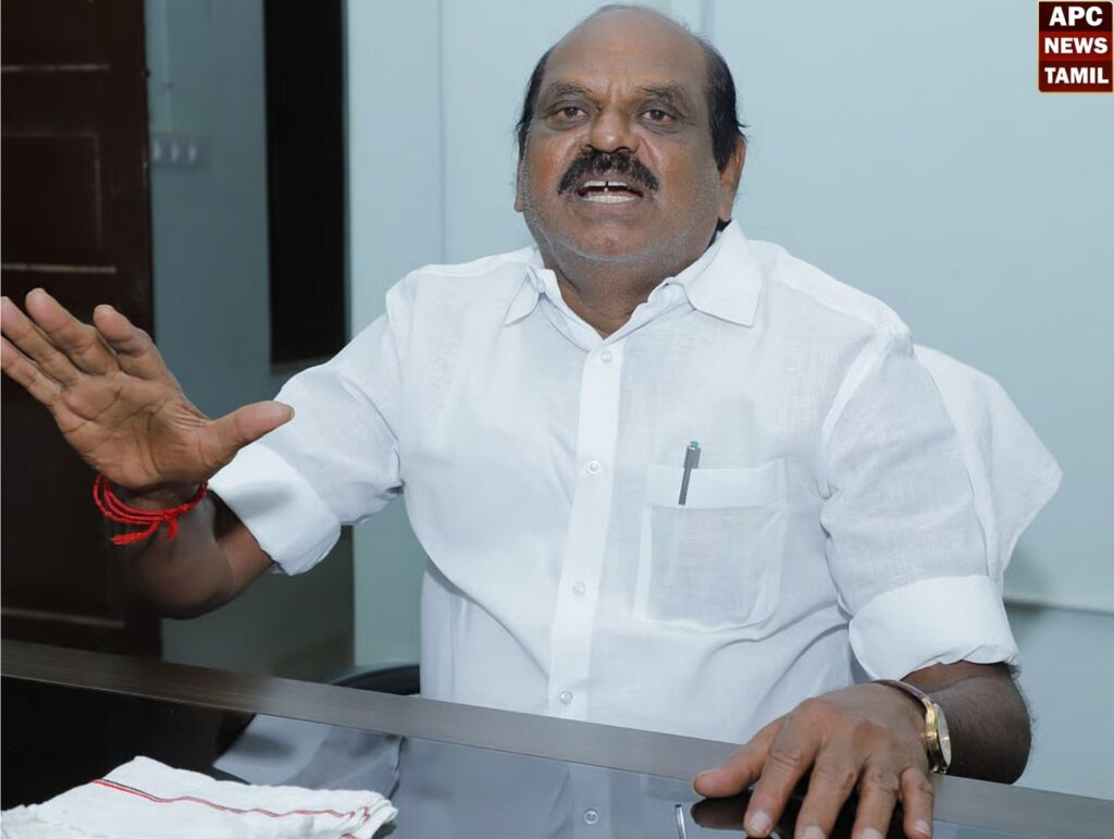 எம்.ஜி.ஆர், ஜெயலலிதாவுடன் அதிமுக இல்லாமல் போய்விட்டது, தற்போது இருப்பது பாஜகவின் அடிமை அதிமுக - ஆர். வைத்திலிங்கம்