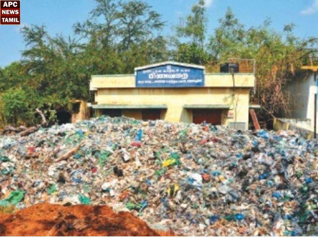 கள்ளக்குறிச்சி: டன் கணக்கில் தேங்கி கிடக்கும் மருத்துவ கழிவுகள் – தீ வைத்து எரிக்காமல் அகற்ற கோரிக்கை