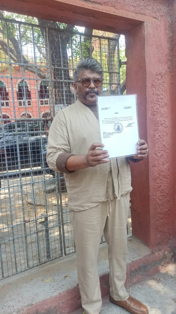 ஜாதி மத மற்றவர் என்பதை நாம் தான் பின்பற்ற வேண்டும்; அதற்கு சான்றிதழ் அவசியம் இல்லை  - உயர்நீதிமன்றம் கருத்து