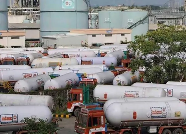 எல்.பி.ஜி. டேங்கர் லாரி உரிமையாளர்கள் போராட்டம் வாபஸ்