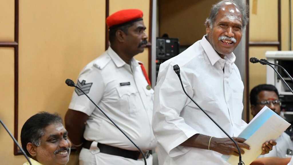 புதுச்சேரி முதல்வராக 2-வது முறையாக பொறுப்பேற்கும் ரங்கசாமி…