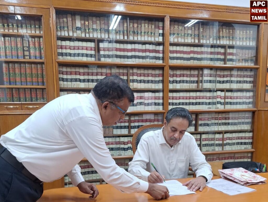 தமிழக அரசின் தலைமை வழக்கறிஞராக விஜய் நாராயணன் பொறுப்பேற்றார்