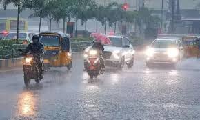 தமிழகத்தின் 16 மாவட்டங்களில் கனமழைக்கு வாய்ப்பு -  வானிலை ஆய்வு மையம் தகவல்