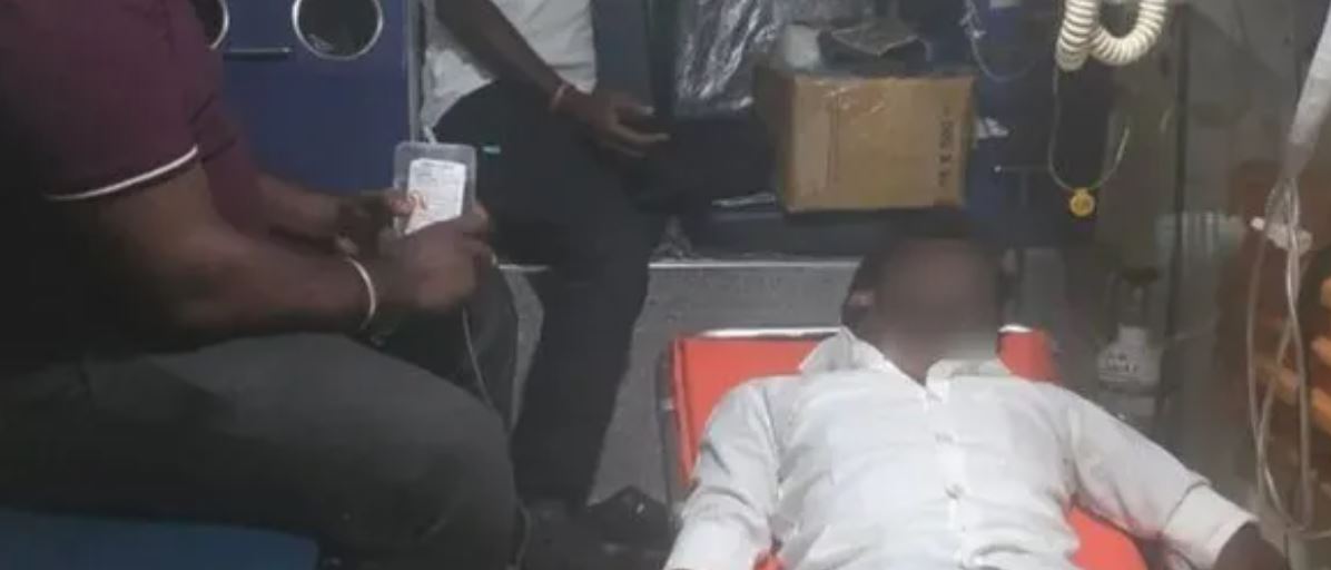 நடிகர் விஜய்க்காக கிருஷ்ணகிரியில் இளைஞர் தற்கொலை முயற்சி