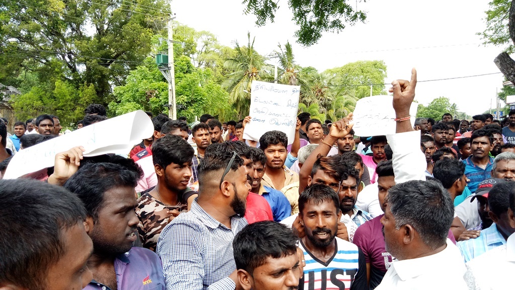 ஆந்திராவில் 19 மீனவர்கள் கைது…காசிமேட்டில் மீன்வளத்துறை அலுவலகம் முற்றுகை…