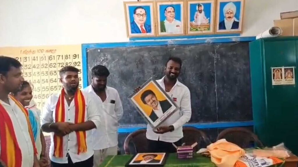 ”அரசுப் பள்ளிகளில் தவெகவினரின் அத்துமீறல்”…முதல்வரின் நடவடிக்கை எப்போது? – டிடிவி தினகரன் கேள்வி