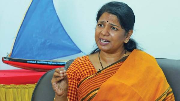 "ரீல்ஸ் மட்டும் போதாது; பிள்ளைகளுடன் அரசியல் பேசுங்கள்" - கனிமொழி அட்வைஸ்