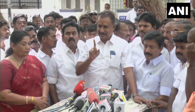 அதிமுக  - எஸ்.பி.வேலுமணி
