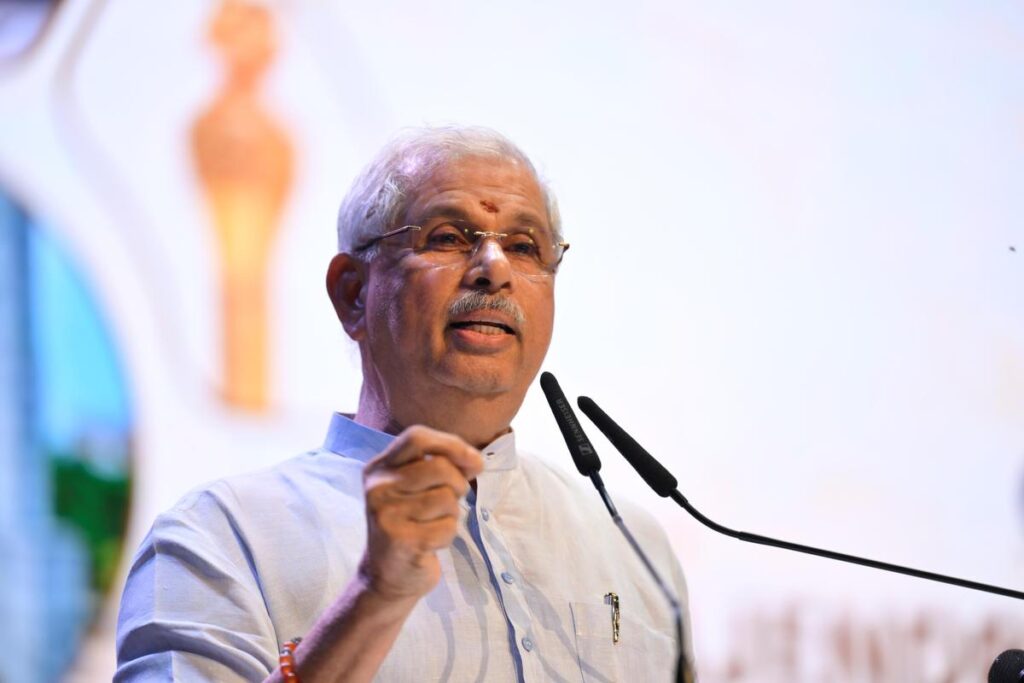 நல்லவர் - அரசியல்வாதி என்ற இரண்டு வார்த்தைகளும் எதிர் எதிரானது" – சென்னையில் ஆளுநர் அர்லேகர் பரபரப்பு பேச்சு!
