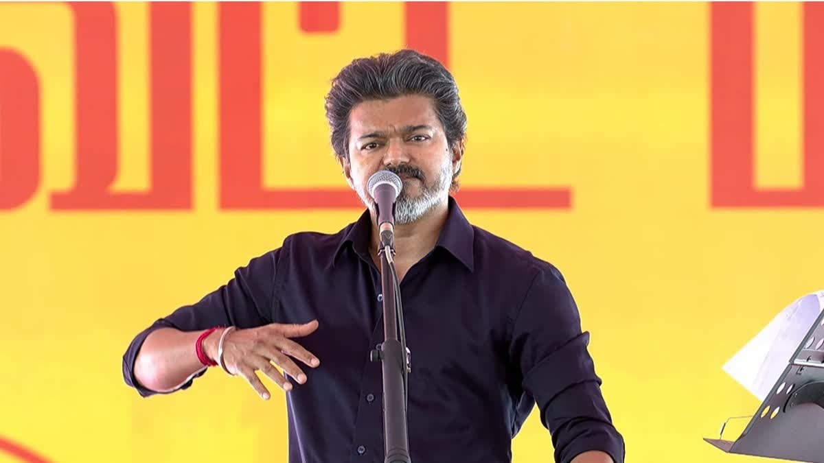 “முதலமைச்சர் பதவிக்கு அழகல்ல!” – கரூரில் முதல்வர் விஜய்யின் பேச்சுக்கு அர”சியல் தளங்களில் குவியும் கடுமையான விமர்சனங்கள்!
