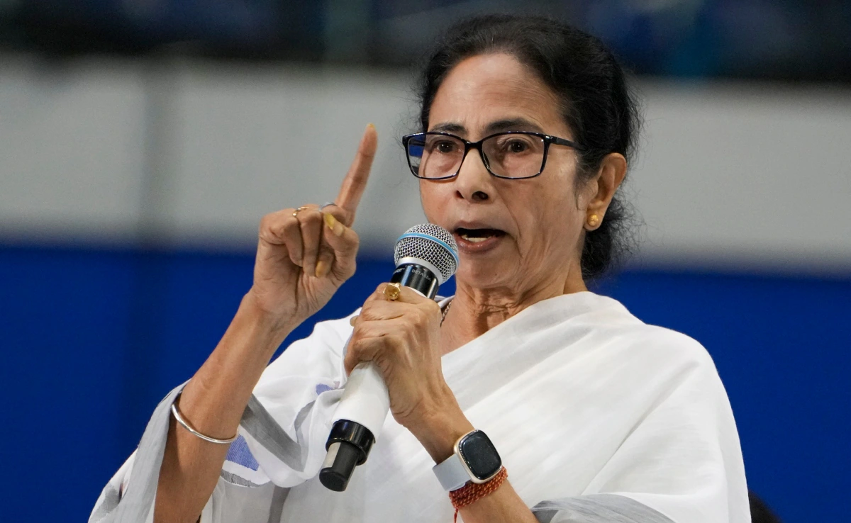 “கட்சியை விட்டு போக நினைப்பவர்கள் ஜூலை 21-க்குள் விலகி விடுங்கள்!” – மம்தா பானர்ஜி அதிரடி எச்சரிக்கை!