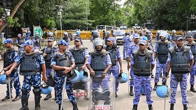 அம்பலமானது டெல்லி போலீஸின் கொடூர முகம்! — ஆவணப்பூர்வமாகச் சிக்கிய பெல்லட் குண்டு மற்றும் எலெக்ட்ரிக் ஷாக் ஆதாரங்கள்!