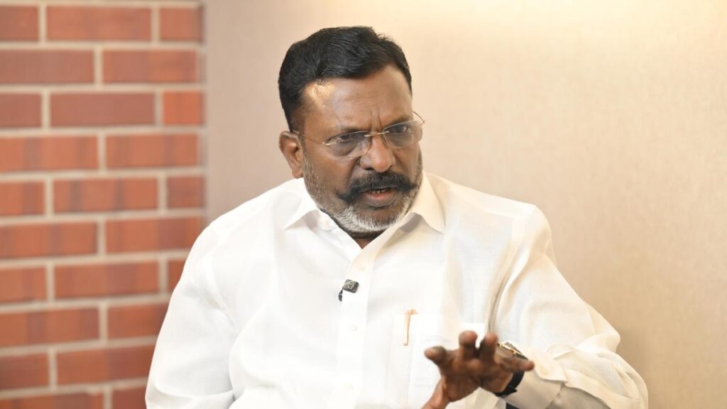 "பாதிக்கப்பட்ட மக்களின் வாழ்வாதாரத்தைக் காப்பது அரசின் கடமை; கட்சி சார்ந்து பார்க்கக் கூடாது" –  திருமாவளவன்