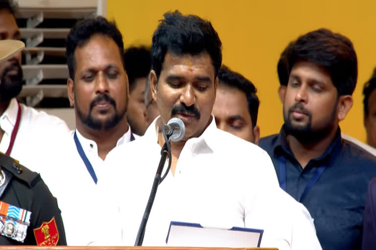 தவெக எம்.எல்.ஏ-க்களை விலைக்கு வாங்க திமுக - அதிமுக கூட்டு சதி!" – அமைச்சர் நிர்மல்குமார் அதிரடி பேட்டி!