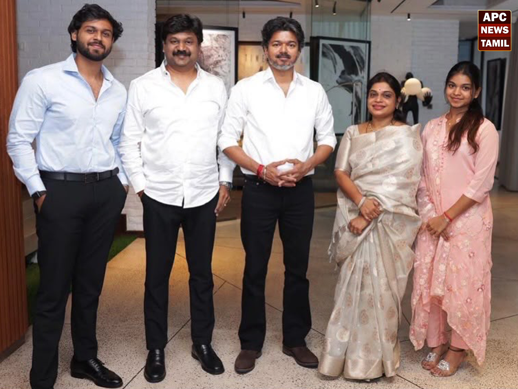 திமுக, அதிமுக நிறுவனர்களின் வாரிசுகள் த.வெ.க-வில் ஐக்கியம்? கே.ஏ.கே. முகிளின் அதிரடி நகர்வு!