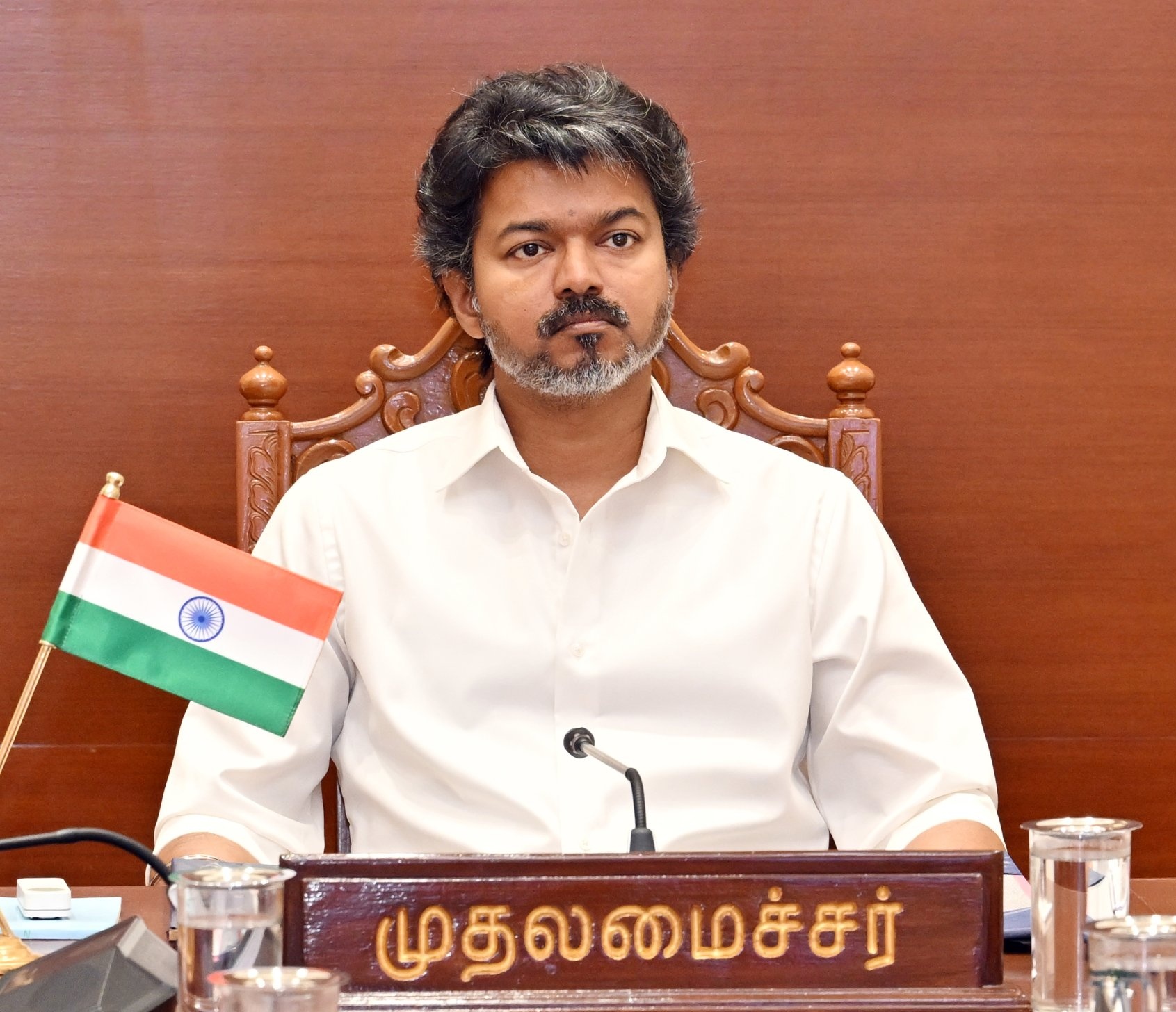 மனிதநேயம் கொண்ட புதிய சமுதாயத்தை உருவாக்குவோம் – முதல்வர் விஜய்