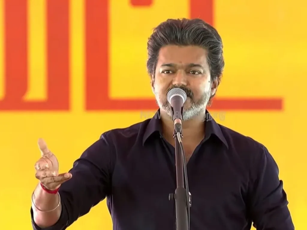 ”இனிமேல் தான் எங்களது விஸ்வரூபத்தை பார்ப்பீங்க!" – கரூரில் மேடையை அதிரவைத்த முதல்வர் விஜய்!