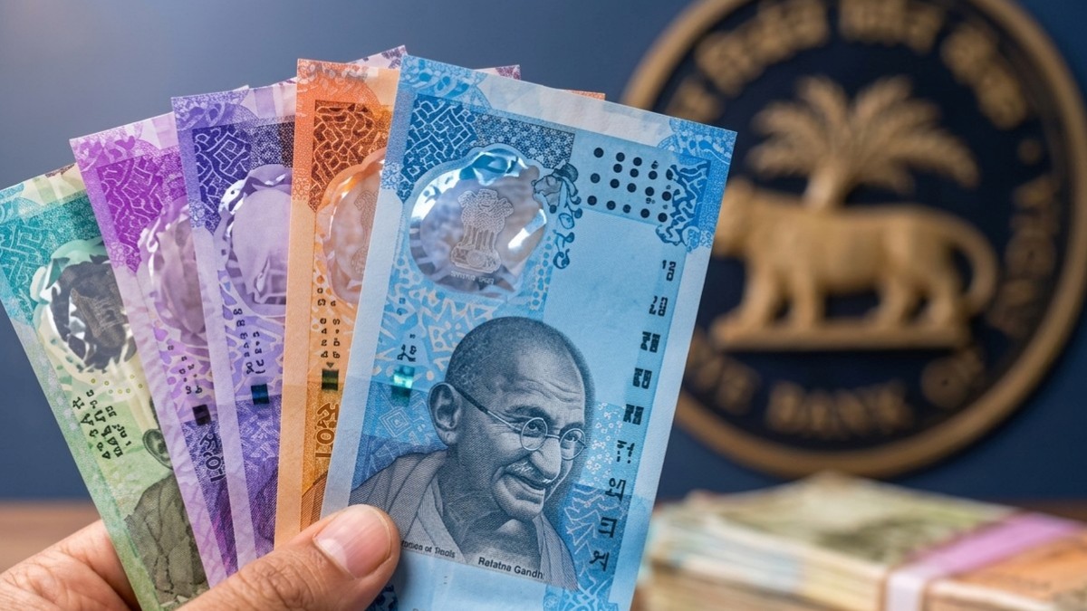 ‘இனி காகிதப் பணம் இல்லை; பிளாஸ்டிக் ரூபாய் நோட்டுகள்?’ – கள்ளநோட்டை ஒழிக்க ரிசர்வ் வங்கியின் அதிரடி திட்டம்!