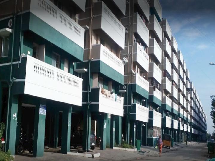 சென்னை காவலர் குடியிருப்பில் பரபரப்பு: பெண் காவலரிடம் ஆபாச சைகை; தட்டிக் கேட்ட பெண் எஸ்.ஐ. மீது தாக்குதல் முயற்சி!