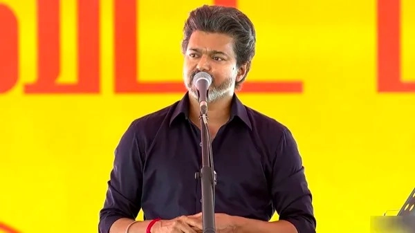 "லஞ்சம் கேட்டா சிஎம்-க்கு போன் பண்ணுங்க!" – விஜய் அரசின் அறிவிப்பு 'முதல்வன்' பட பாணி பில்டப்பா? அதிரடி விமர்சனம்!